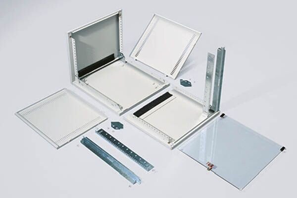 SCH&Auml;FER 19 Wandgeh&auml;use 1teilig Flat-Pack NT Box 6HE T500 Sichtt&uuml;r