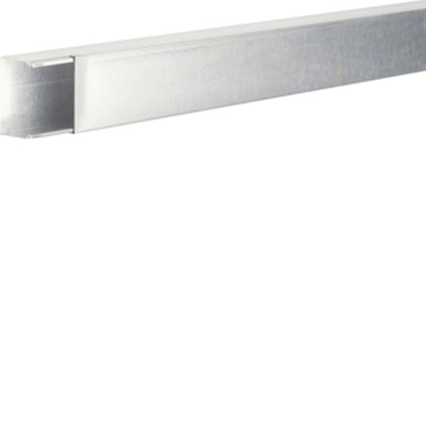 HAGER TEHALIT Leitungsf&uuml;hrungskanal LFS3004509016 30x45mm verkehrswei&szlig;