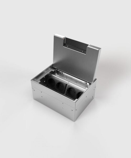 BS Bodensteckdose 3x Schutzkontakt 1x RJ45 2fach belegbar